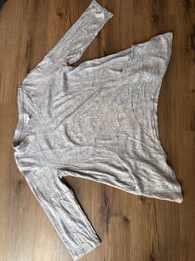 Ribbed Lightweight Tunic Top in Light Taupe